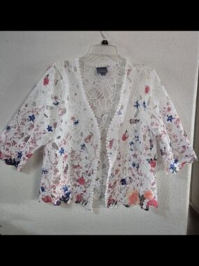 Rabbit Rabbit Rabbit White Lace Floral Crochet Open-Front Tunic